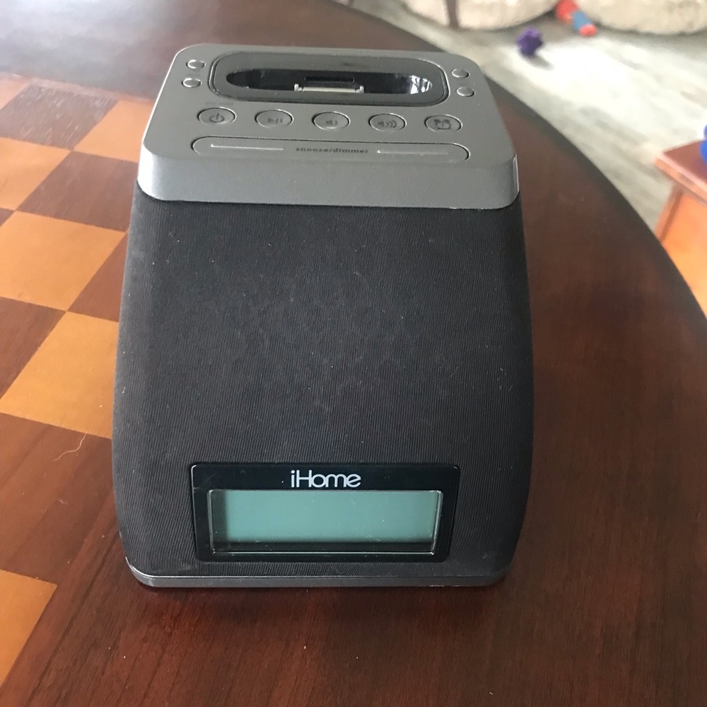 iHome speaker